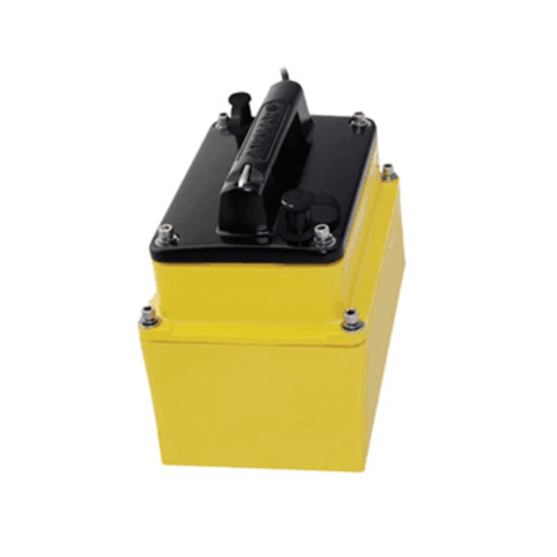 Simrad M260 9-PIN In-Hull 50/200KHZ Transducer